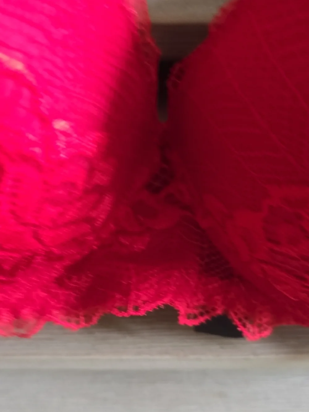 Rene Rofe Red Lace Push-Up Bra . - Picture 6 of 11
